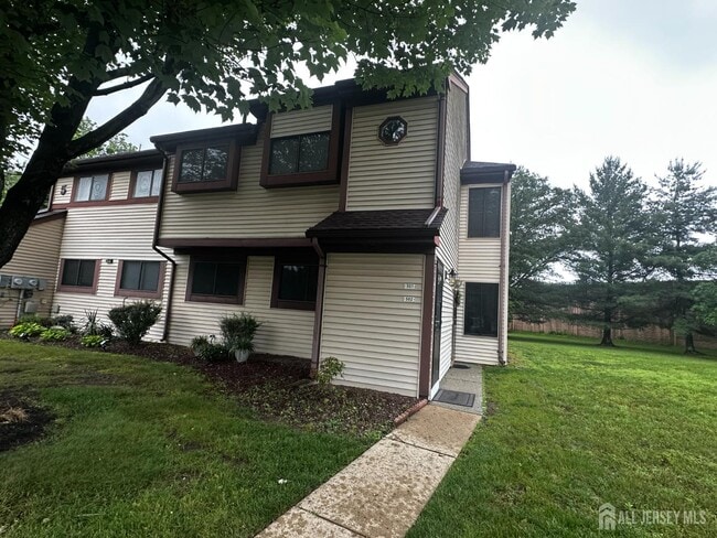 Building Photo - 502 Samuel Ct