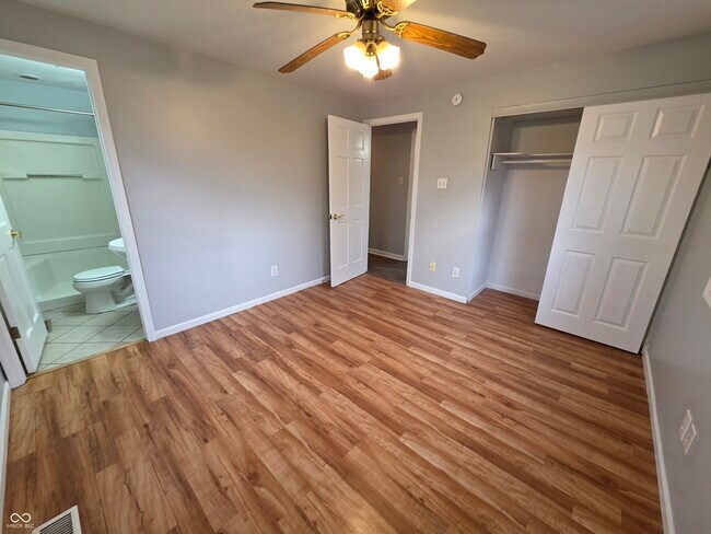 Building Photo - 1936 Heather Ct