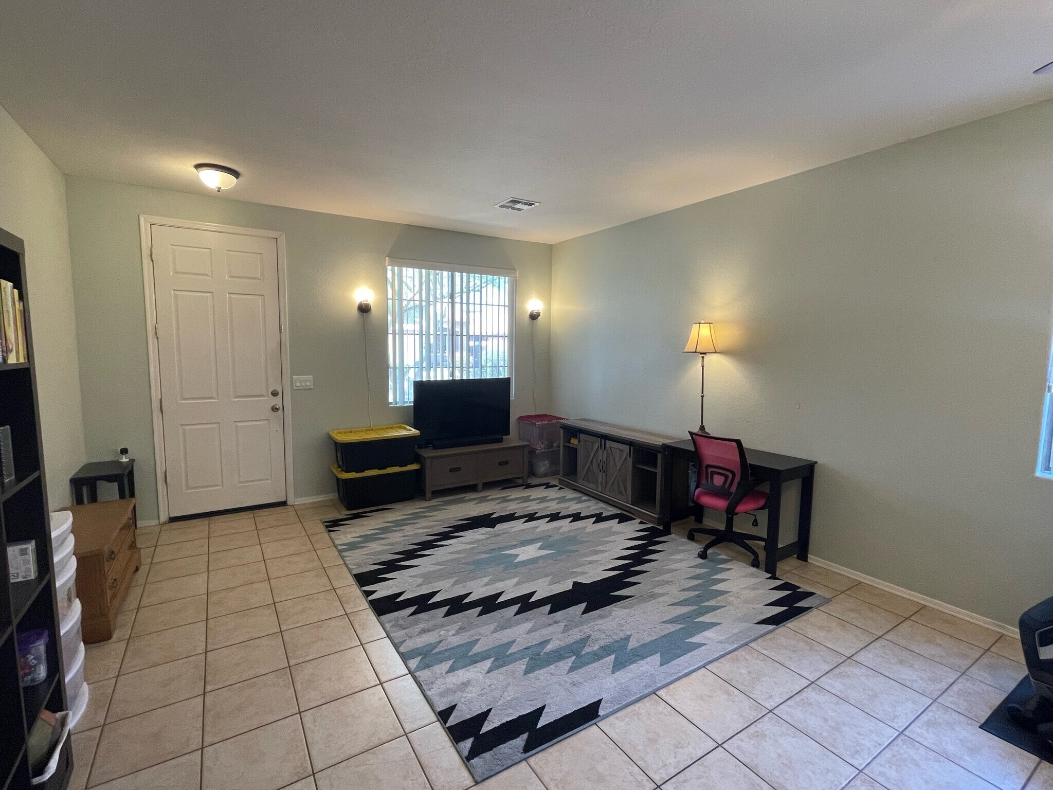 Building Photo - 39711 N Prairie Ln