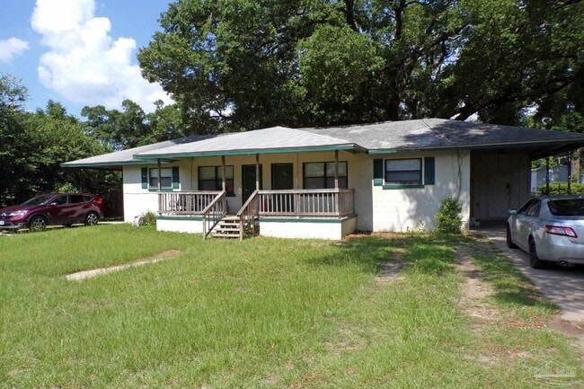 Building Photo - 703 N 72nd Ave