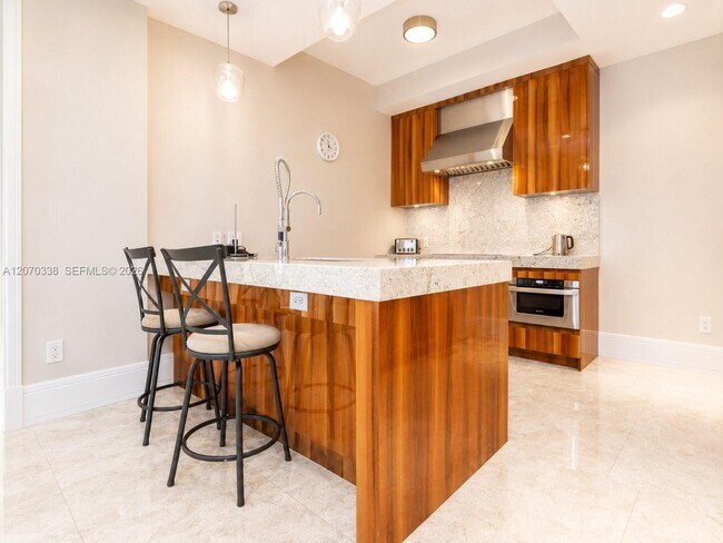 Building Photo - 9705 Collins Ave