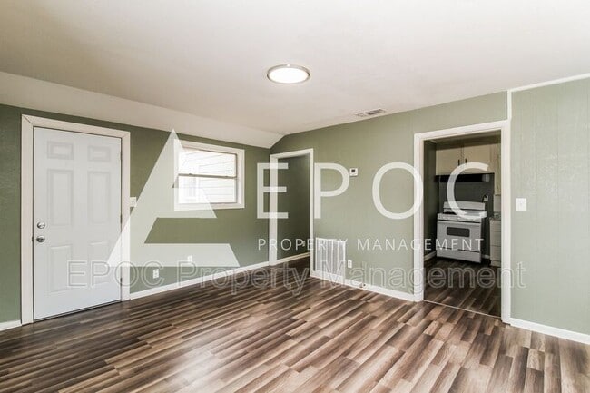 Building Photo - 2515 Bridwell St