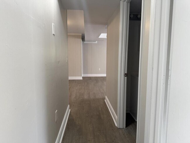 Building Photo - 150 Nature's Own Rd