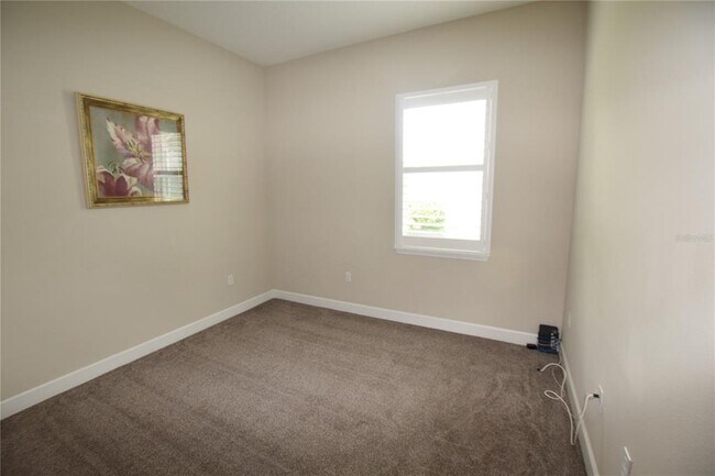 Building Photo - 132 Amanthus Ct