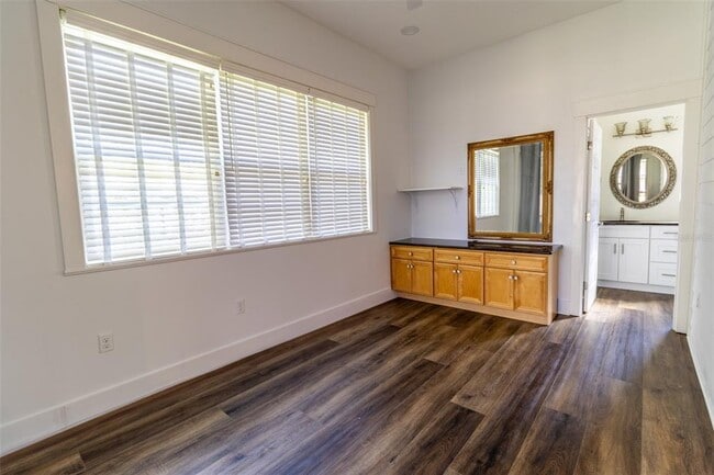 Building Photo - 8144 SW 73rd Ln