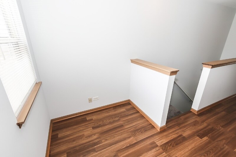 Building Photo - 720 Woodewind Dr