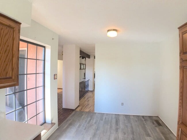 Building Photo - Spacious 2BR/2BA located on Golf Course in Rio Communities. Hardwood floors in living space. 2 Ca...