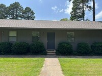 Building Photo - 15005 Smalling Rd