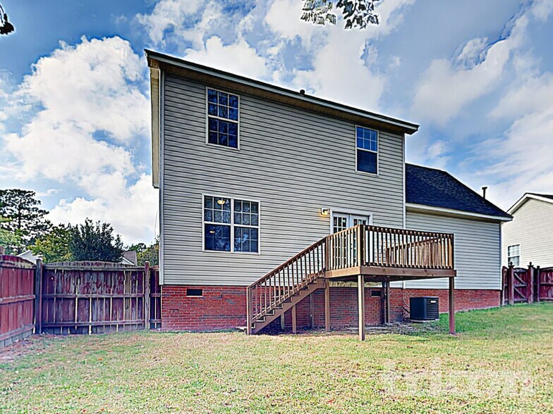 Building Photo - 210 Kendrick Rd