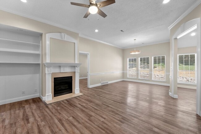 Building Photo - 1226/1228 Brookshire Rd