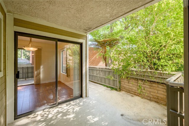 Building Photo - 1166 Rosedale Ave