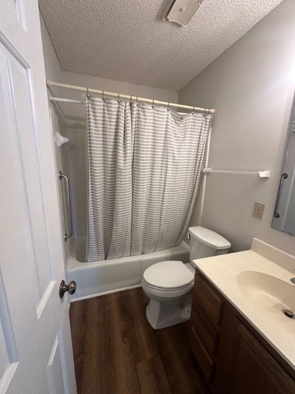 Building Photo - 6817 Fairpoint Ct