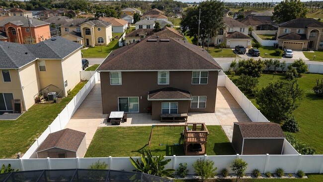 Building Photo - 330 Aldershot Ct
