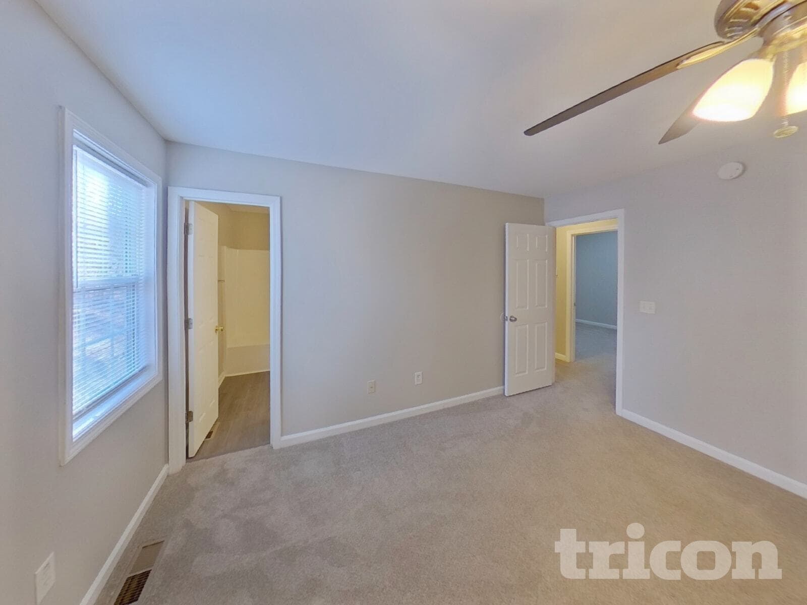 Building Photo - 125 Kennedy Dr