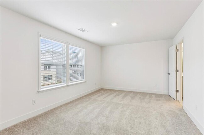 Building Photo - 313 Fraley Dr