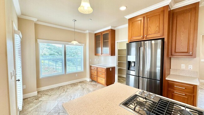 Building Photo - Stunning Single-Story with Spacious Deck, Panoramic Views, on Gated/Fenced Property!