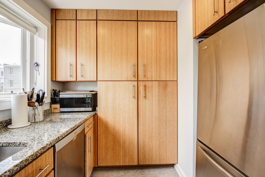 Kitchen (Granite Counters & Bamboo Cabinets) - 1362 Otis Pl NW