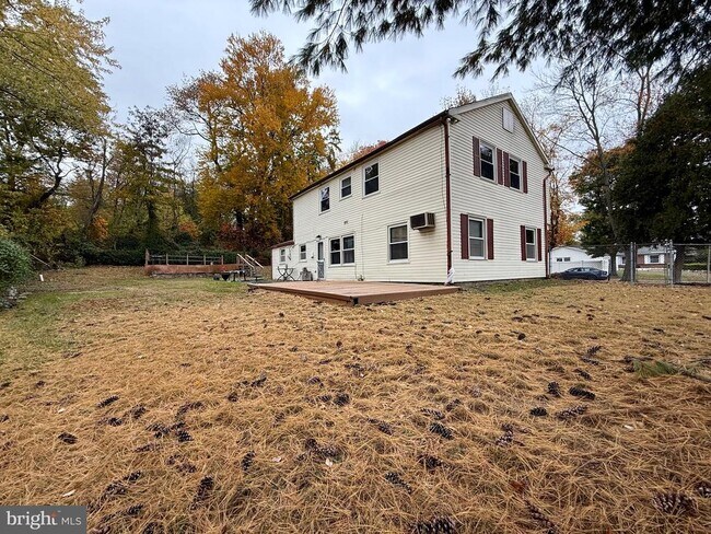 Building Photo - 1 Mystic Way