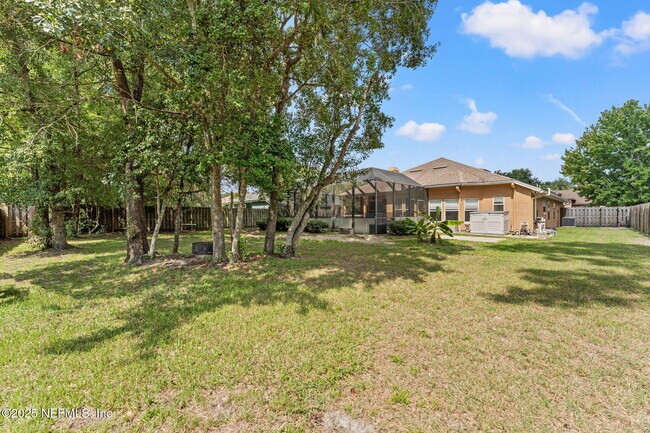 Building Photo - 14612 Zachary Dr