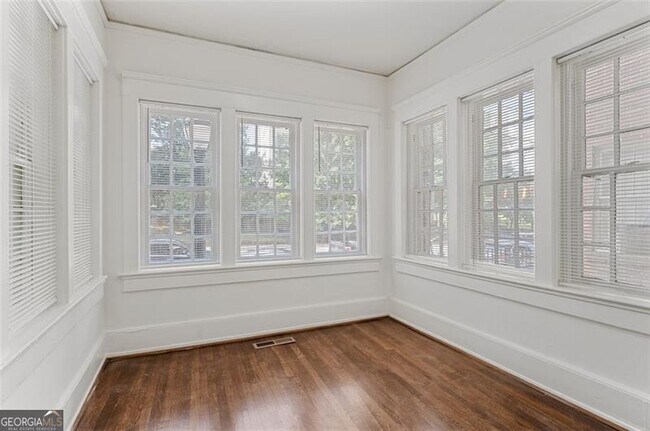 Building Photo - 360 Ponce De Leon Ave NE
