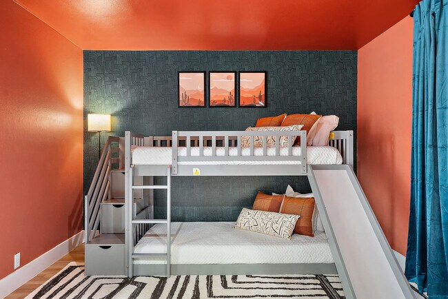 Building Photo - 7157 W Windrose Dr