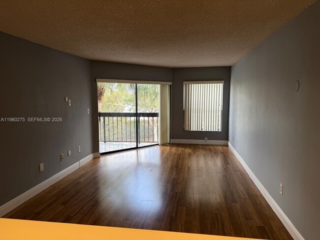 Building Photo - 8810 SW 132nd Pl