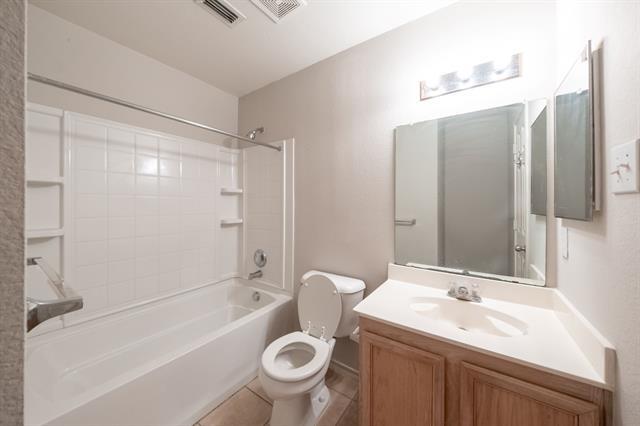 Building Photo - 520 Lewis Canyon Ln