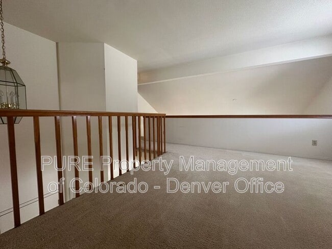 Building Photo - 9705 W Powers Cir