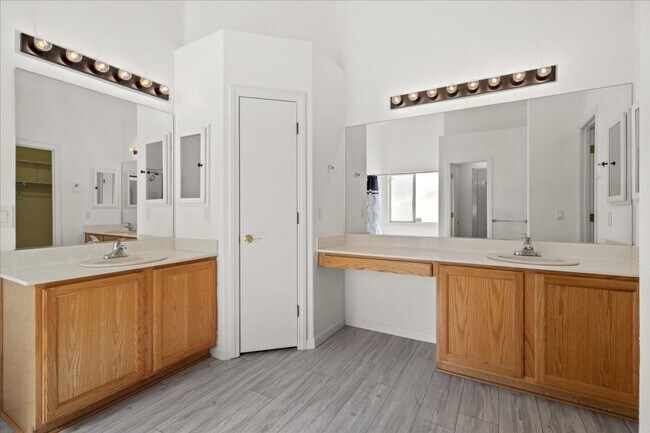 Building Photo - Multiple Living Areas 4-Bedroom Retreat with Vaulted Ceilings & No Carpet