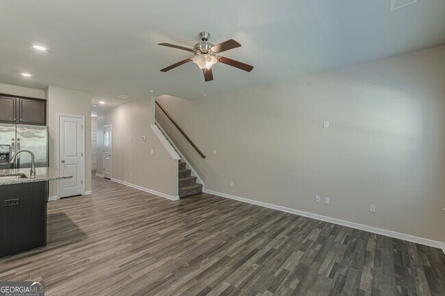 Building Photo - 4957 Elm Brook Dr