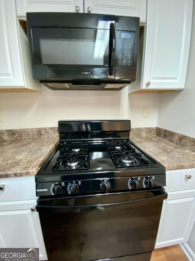 Building Photo - 3543 Sweetgum Ln