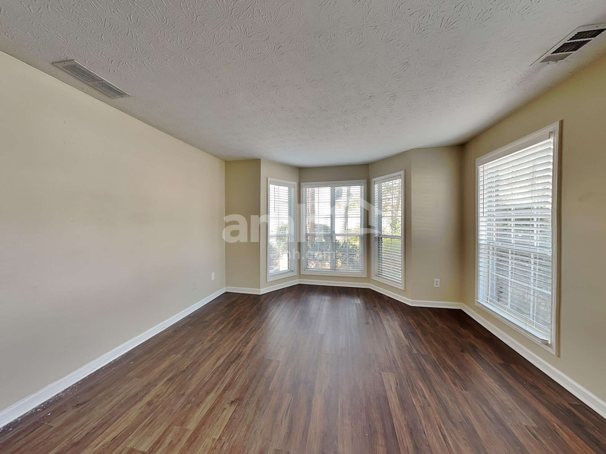 Building Photo - 1785 Summit Edge Cir