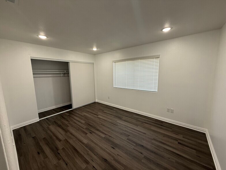 Building Photo - 41041 Alder Ave