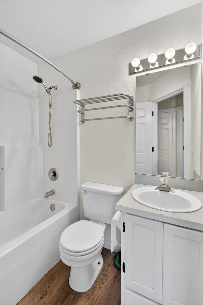 Building Photo - A Private Sanctuary with Perfect Proximity