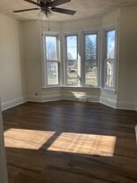 Building Photo - 70 Hedley Ave