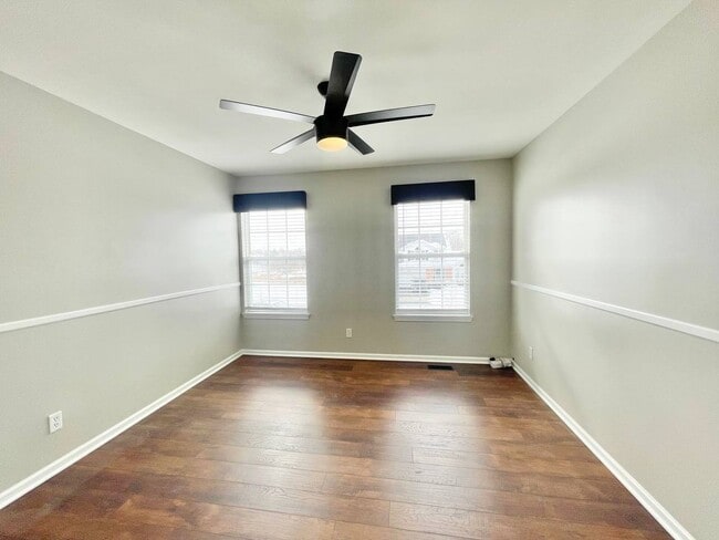 Building Photo - 602 Pearces Ford Rd