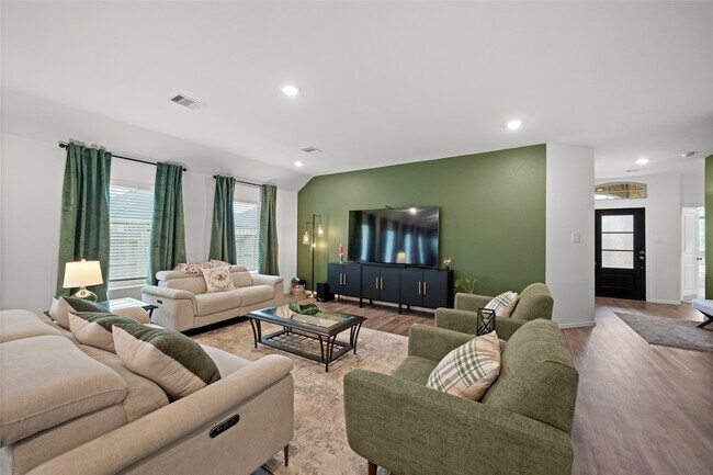 Building Photo - 17011 Garden Moor Trl