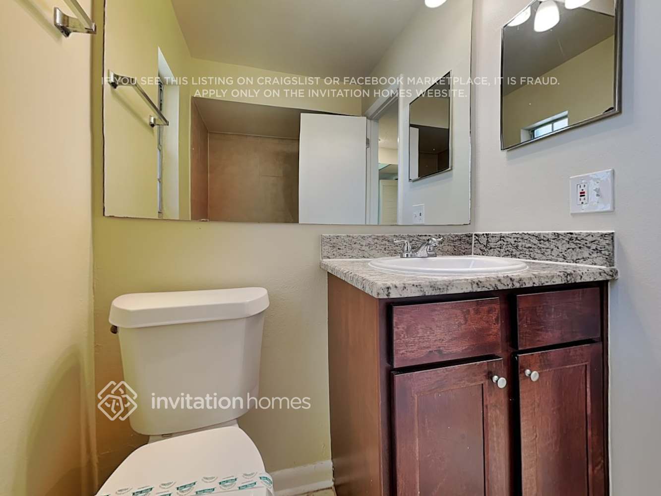 Building Photo - 609 Lakespur Ln