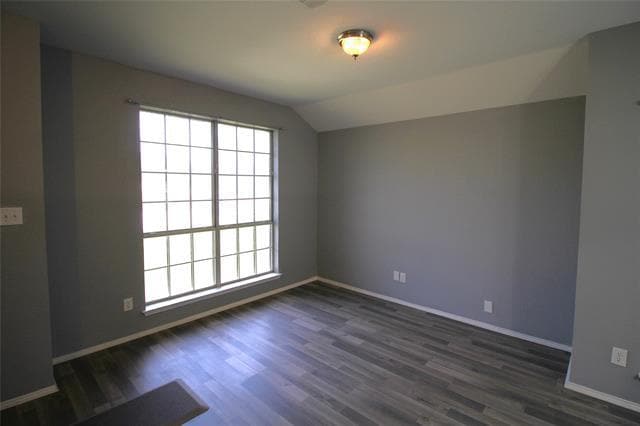 Building Photo - 1109 Mockingbird Ln