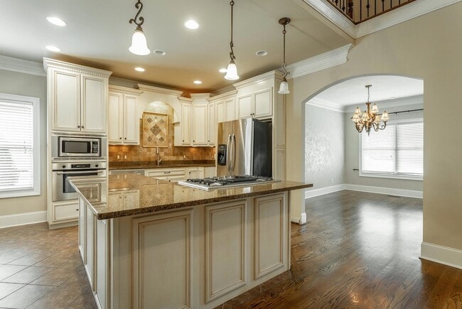 Building Photo - 7448 Miss Madison Way