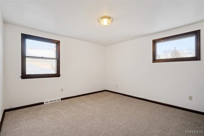 Building Photo - 317 Sundridge Dr