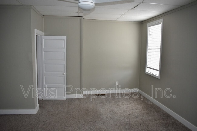Building Photo - 745 Vine St