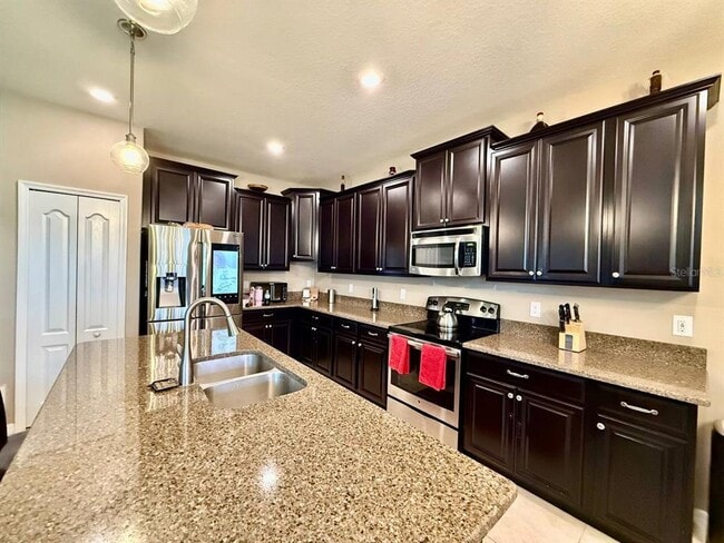 Building Photo - 12404 Ballentrae Forest Dr