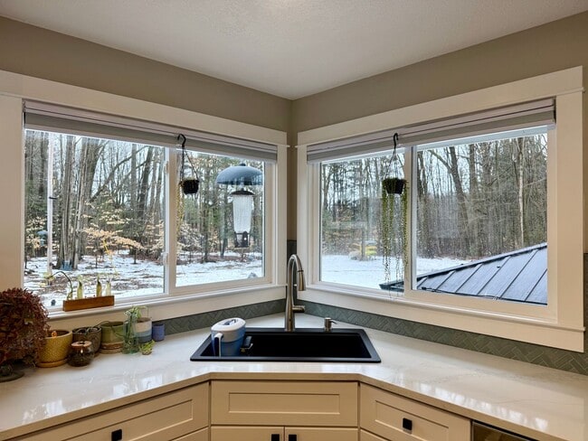 Building Photo - Two Bedroom Home in Muskegon