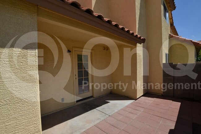 Building Photo - 455 S Mesa Dr