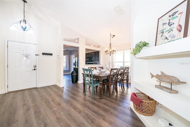 Building Photo - 510 Canary Island Cir