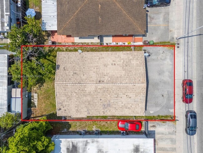 Building Photo - 4776 E 10th Ave
