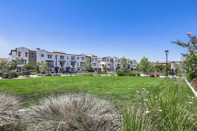 Building Photo - 267 Montalcino Cir