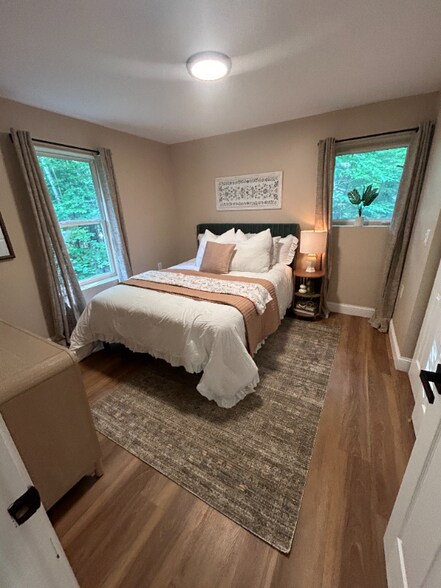 Building Photo - 15 St Francis Way