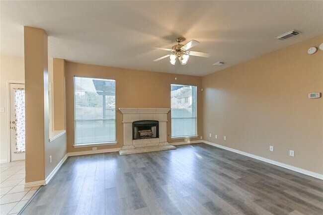 Building Photo - 3313 Pebble Beach Ln